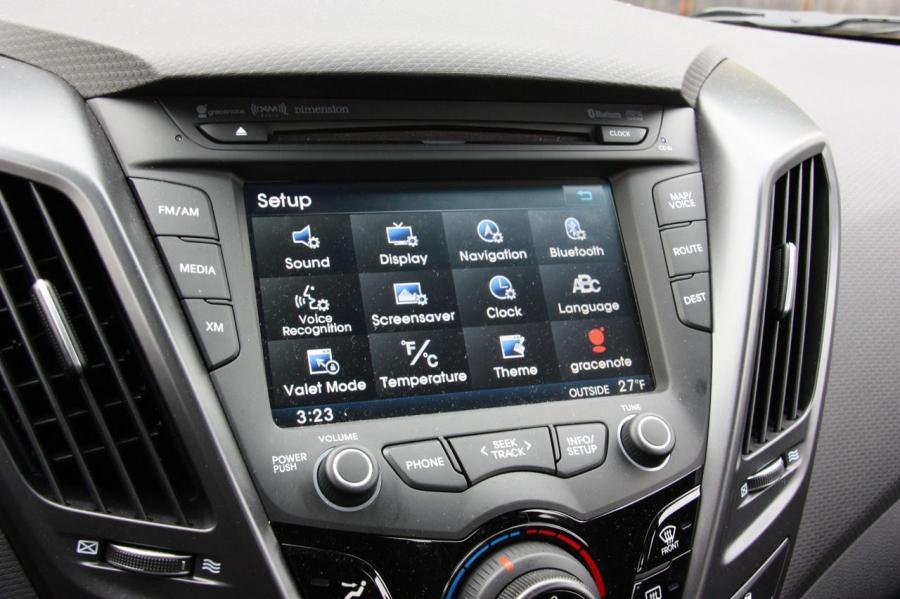  Hyundai Veloster Turbo 2012 года  (фото 46 из 244)